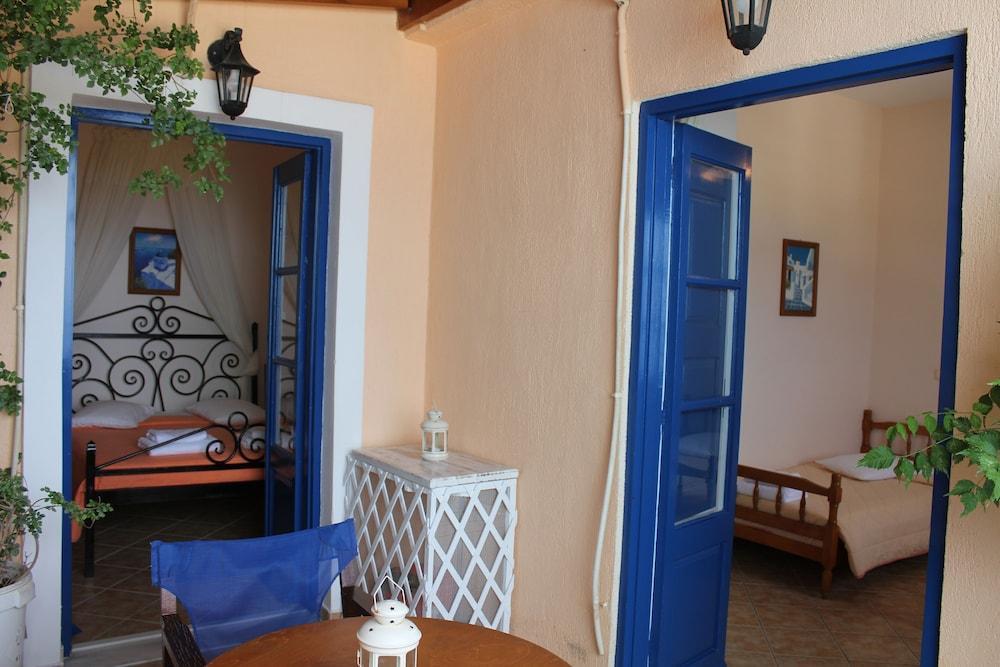 Villa By Hotel Thira Fira  Zewnętrze zdjęcie